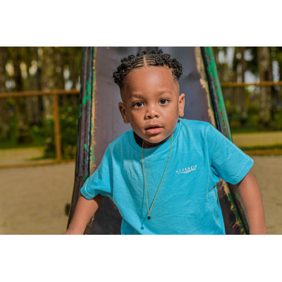 Surinaamse ogri ai ketting kind | Surinaamse zwarte kraal ketting