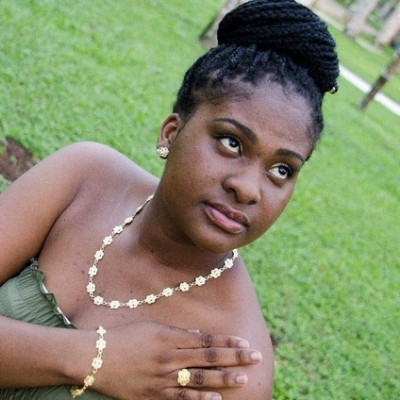 Naomi Faerber - Surinaamse sieraden