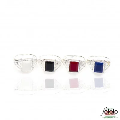Zilveren Surinaamse sieraden | Blauwe steen ring
