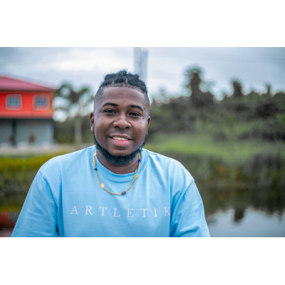 Ala kondre ketting. Surinaamse sieraden. Surinaamse ring.