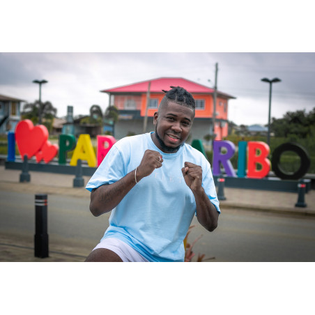 Surinaamse ring rode steen. Surinaamse sieraden. Surinaamse ring.