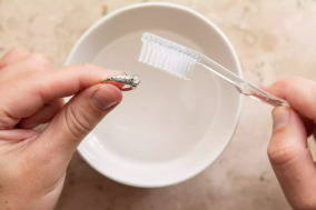 Hoe onderhoud je jouw sieraden: Tips van een Surinaamse juwelier